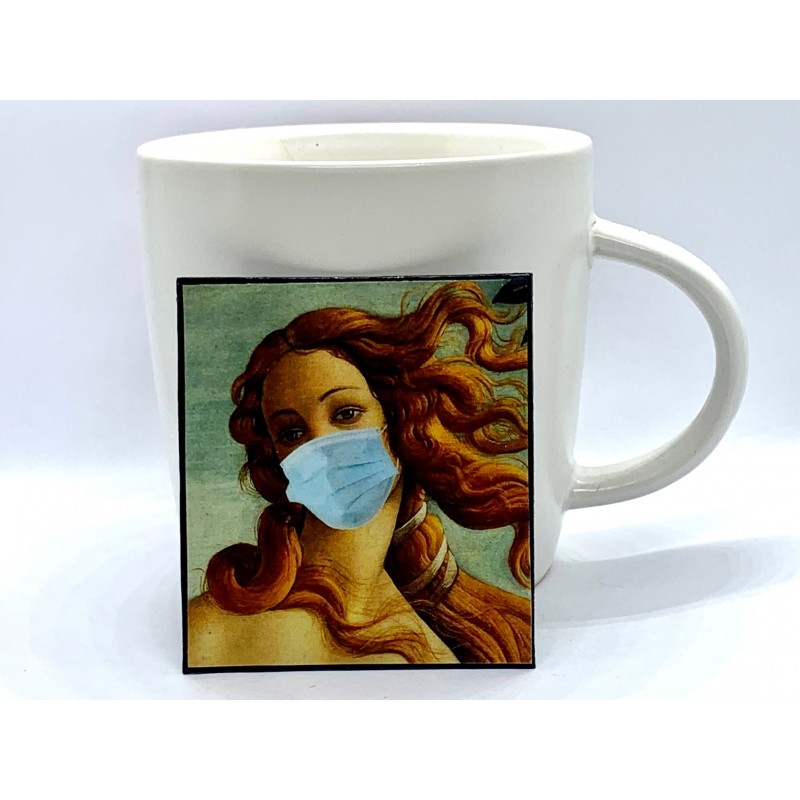 Venere del Botticelli con mascherina